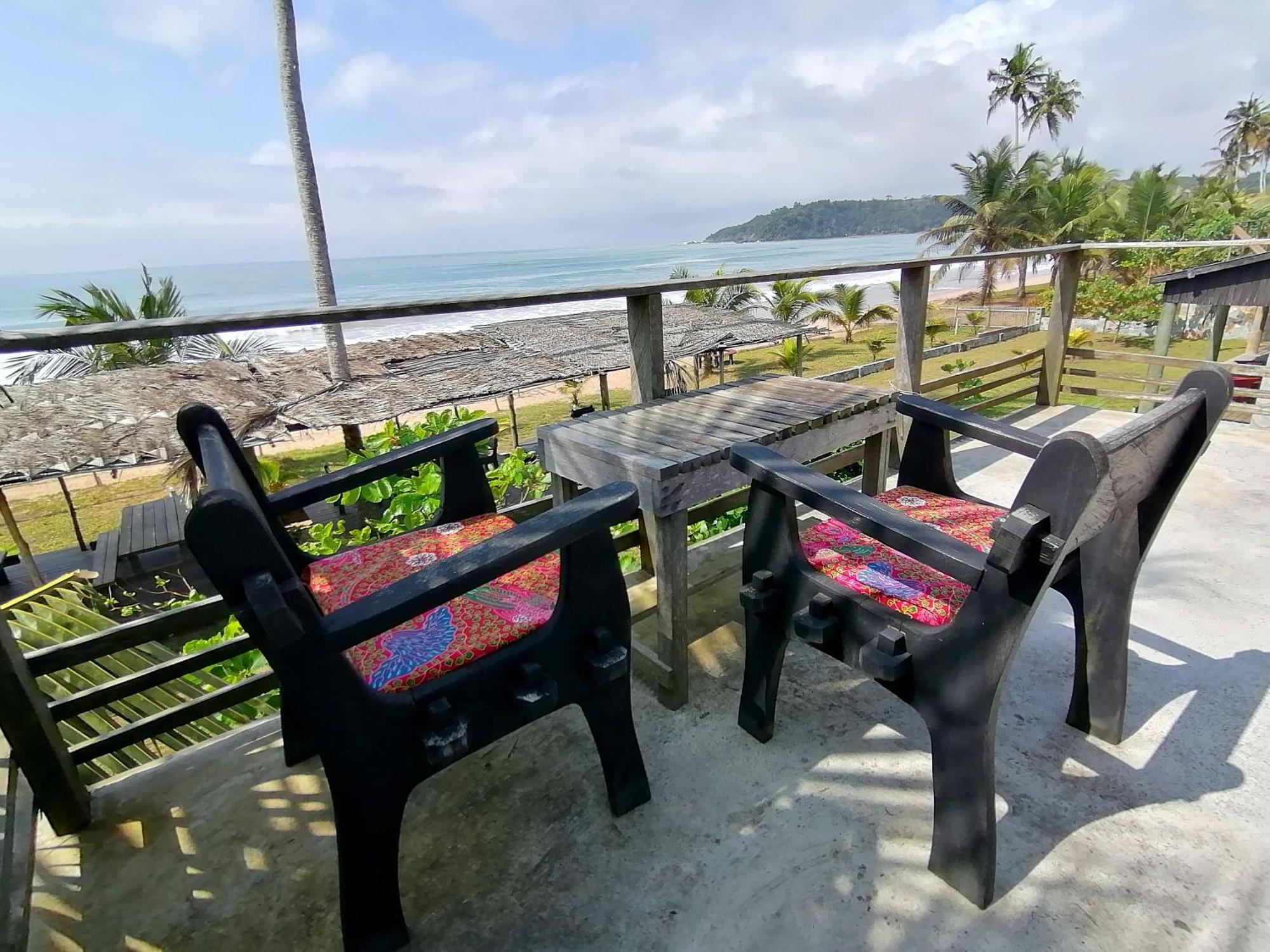 Afro Beach Eco Resort Butre Szoba fotó