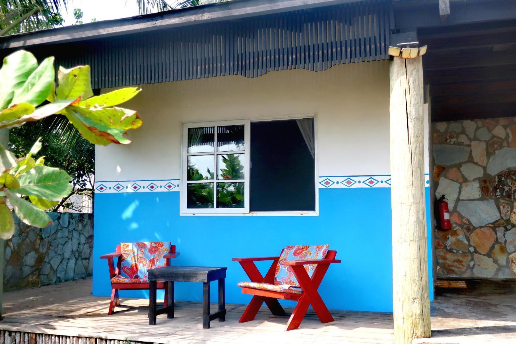 Afro Beach Eco Resort Butre Szoba fotó