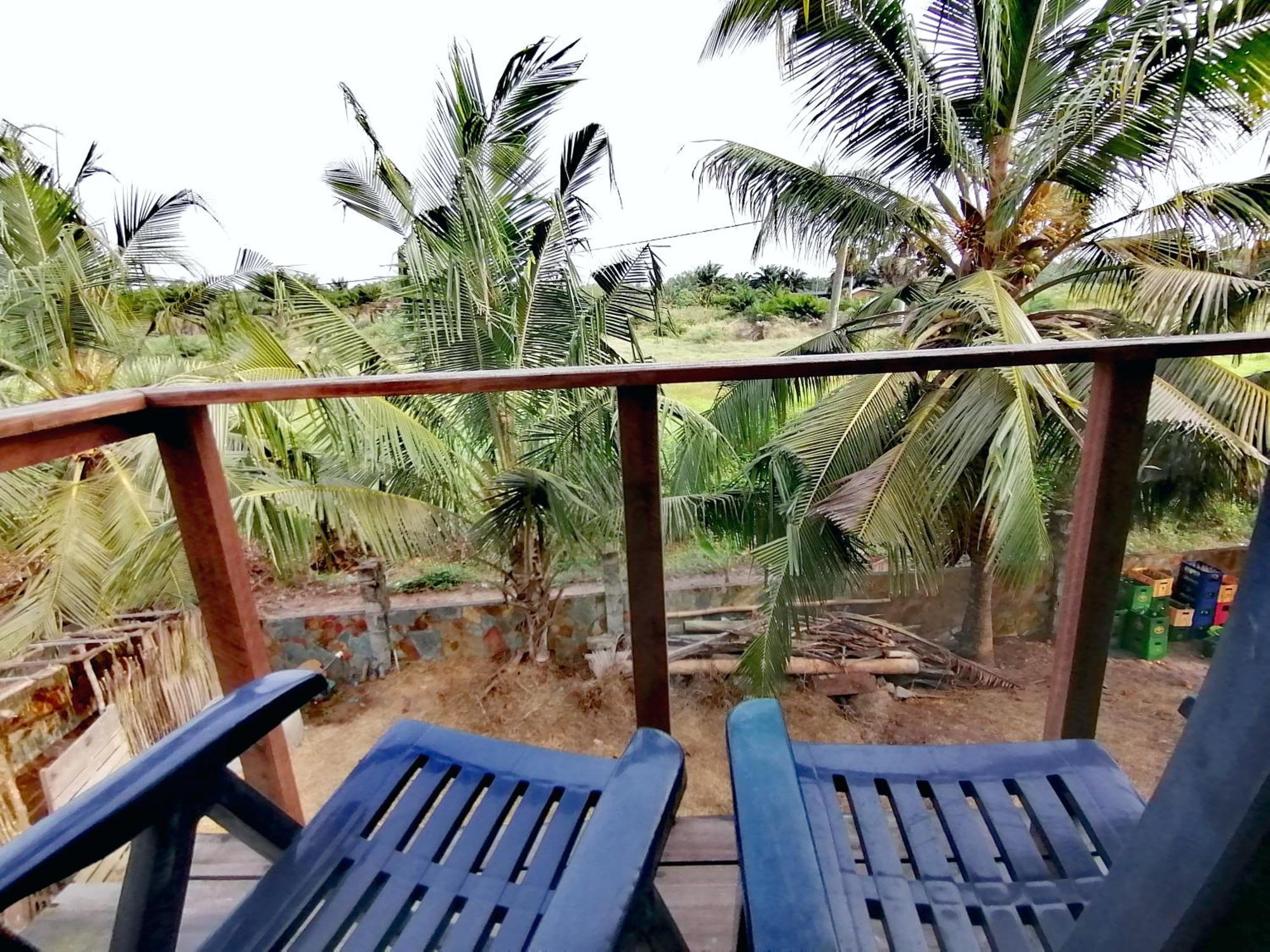 Afro Beach Eco Resort Butre Szoba fotó